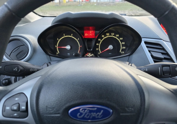 Ford Fiesta cena 16900 przebieg: 180000, rok produkcji 2009 z Bełchatów małe 254